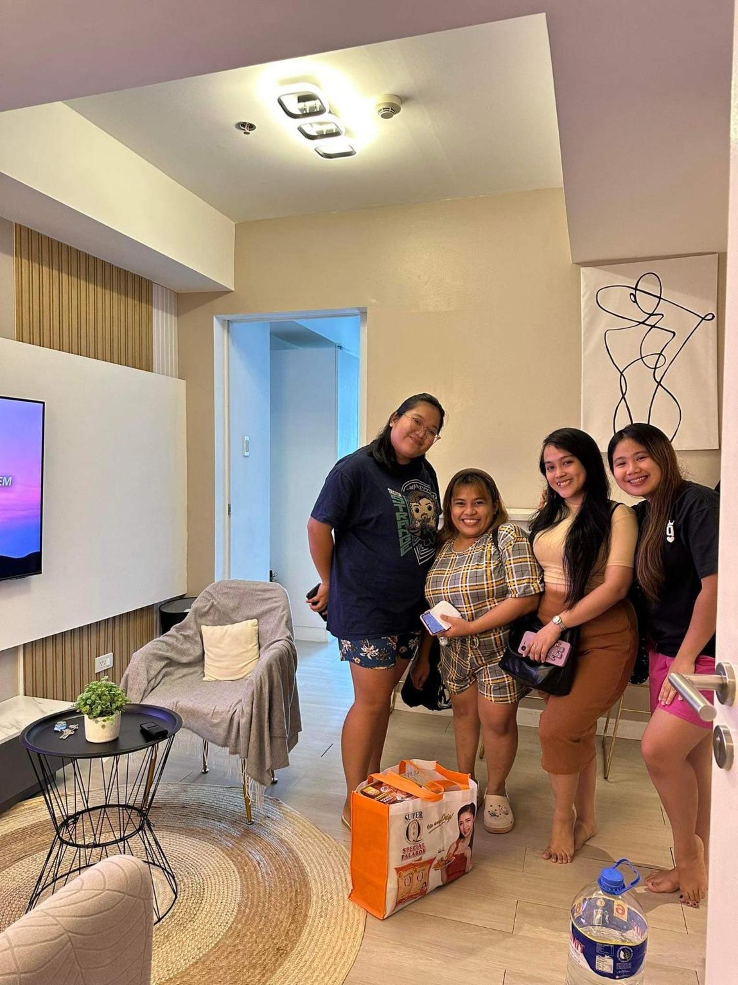 Azure Urban Resort Residence R&C - Paranaque Manila Esterno foto
